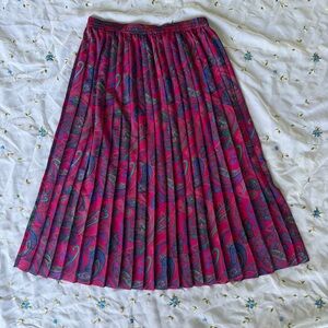Alfred Dunner Pink Paisley Pleated Skirt with Blue & Green Accents